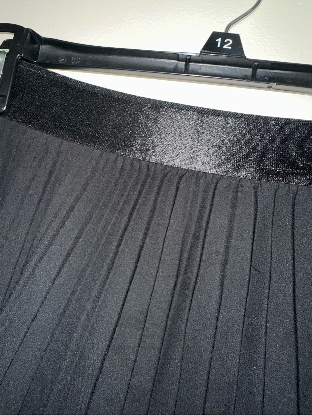 Express Black Pleated Circle Skirt - Picture 2 of 4
